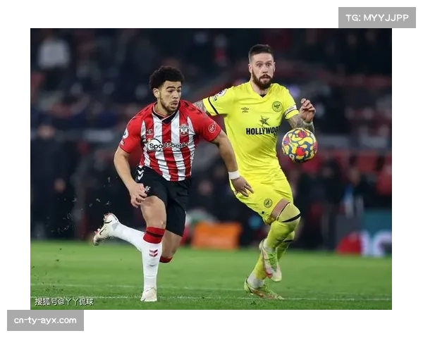 特写：老将沃克-彼得斯在南安普顿保级战中的领袖作用